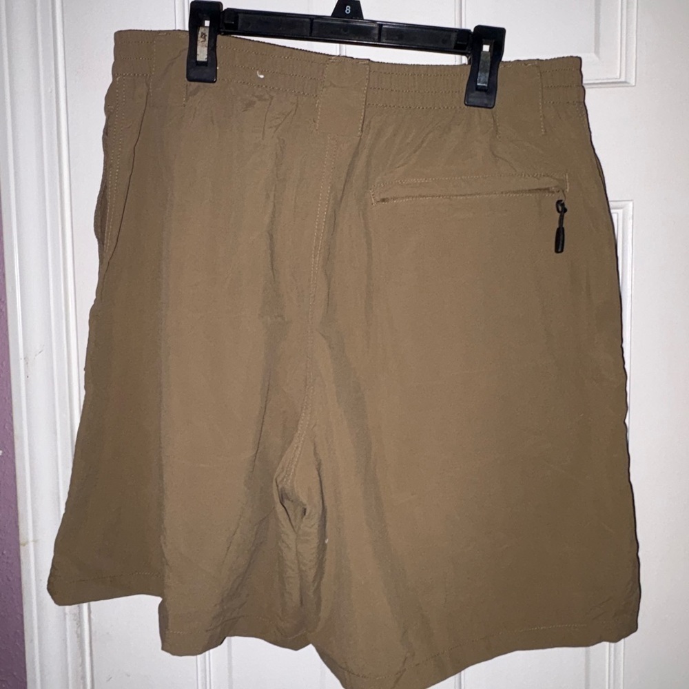 Reel Legends Men's Brown Cargo Shorts - Picture 2 of 5